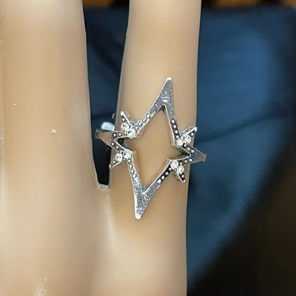 Silver Tone Celestial Star Ring Petite Rhinestones Size 8.25 Spacecore Whimsy - Picture 3 of 6